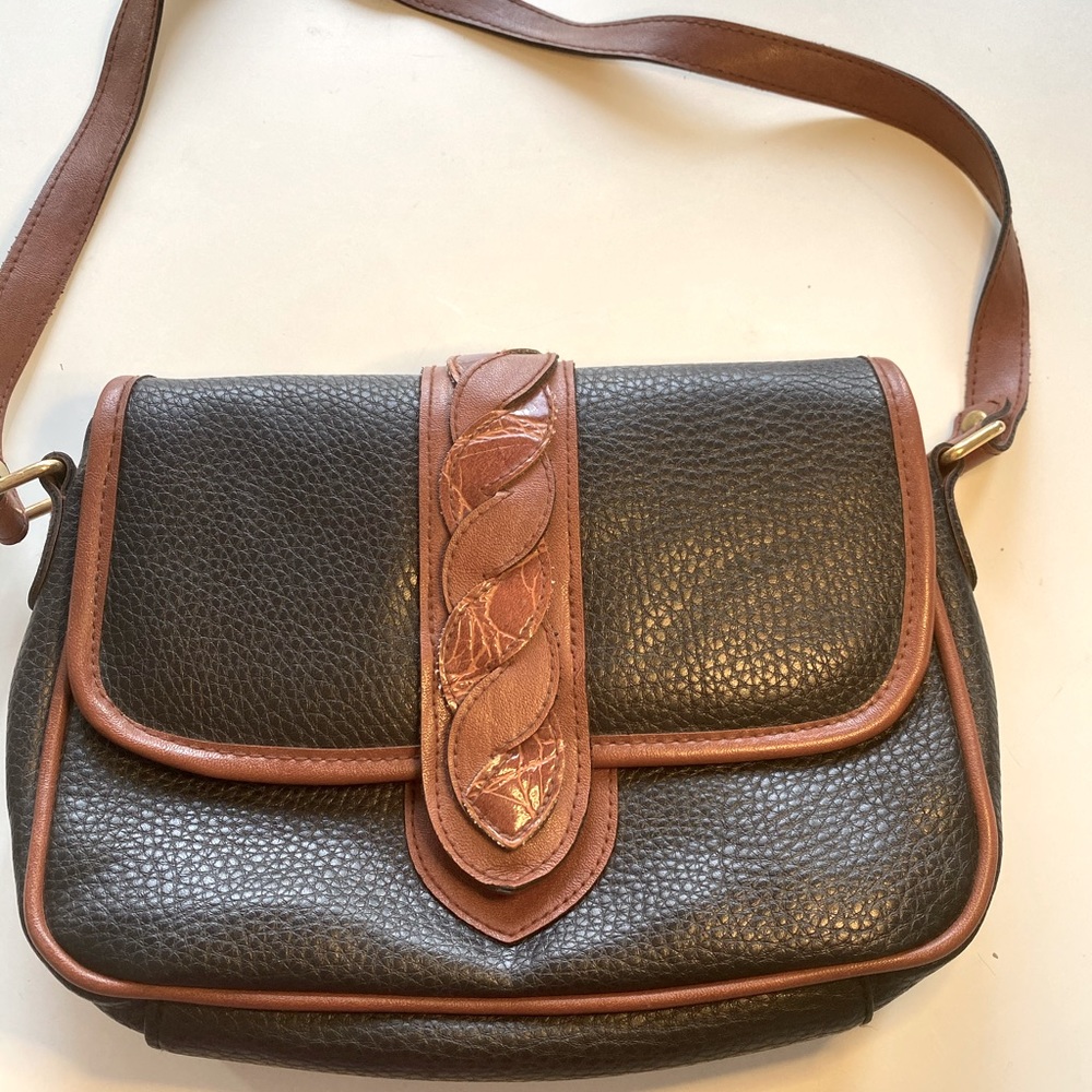 Vintage black and brown shoulder bag
